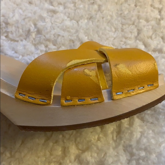 Swedish Hasbeens Kringlan Yellow Size 40 - Picture 5 of 6